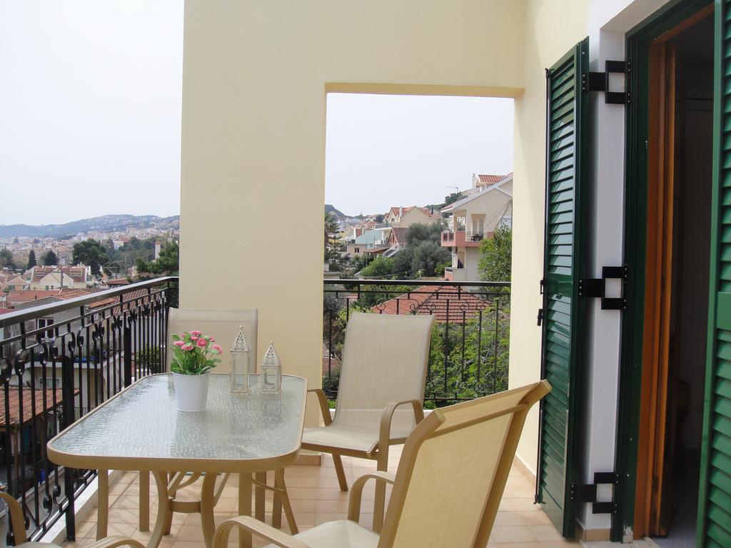 Barbara΄S Apartments Argostoli  Eksteriør bilde